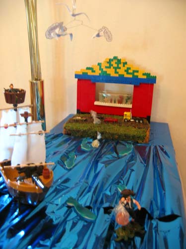 03cake_from_Pirates_to_nemo