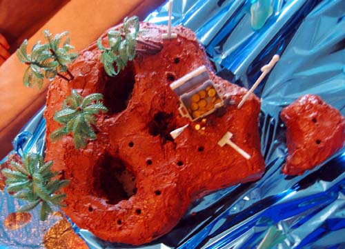 09cake_pirate_island