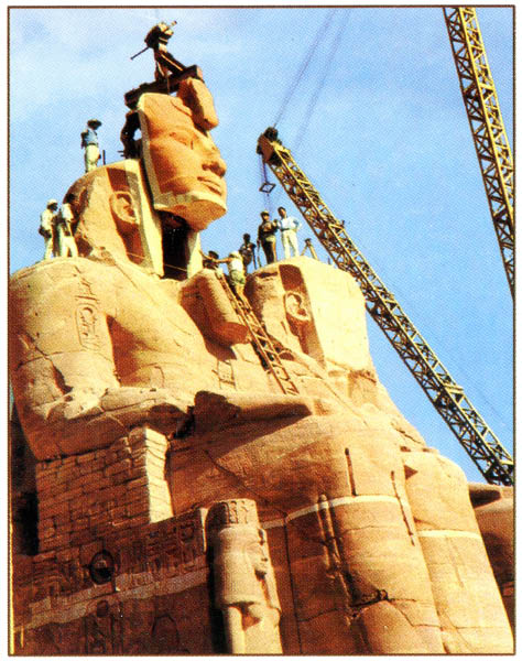 04AbuSimbel-03a